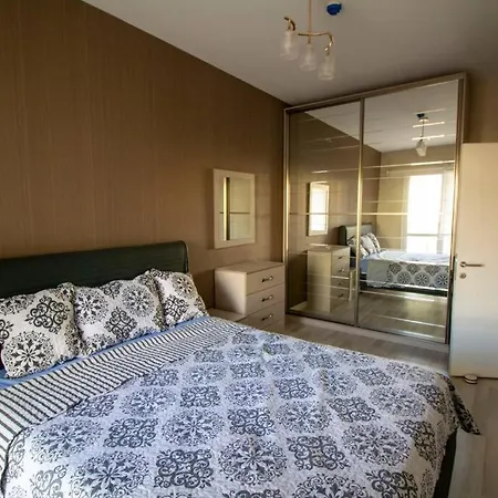 Διαμέρισμα Lovely And Cozy 1 Bedroom